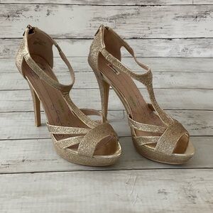 Ships same day New Year’s Eve shoes Gold glitter sparkle high heels. Super cute!
